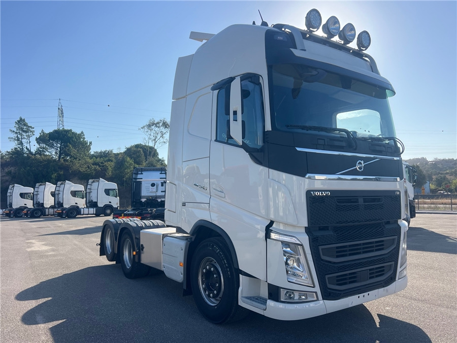Volvo FH540 / RETARDER - 牵引车:图1 Volvo FH540 / RETARDER - 牵引车:图1