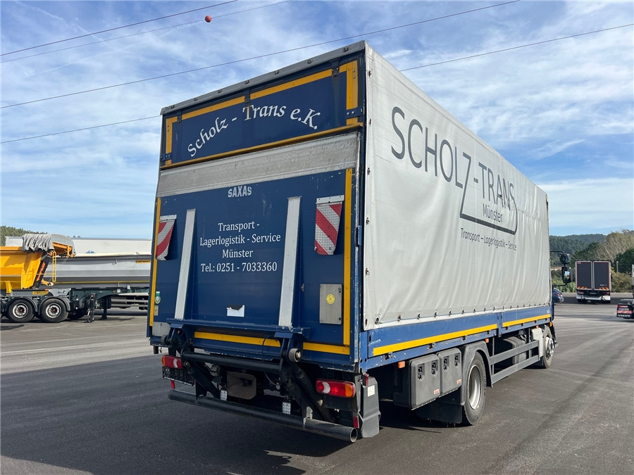 Volvo FL - 侧帘卡车:图4 Volvo FL - 侧帘卡车:图4