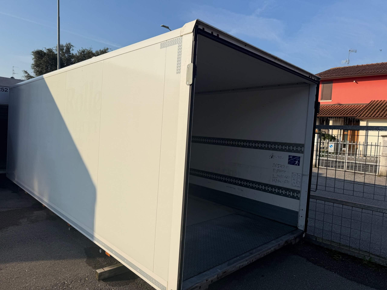 FURGONATURA BOX - 可拆卸车身 - 厢式:图2 FURGONATURA BOX - 可拆卸车身 - 厢式:图2