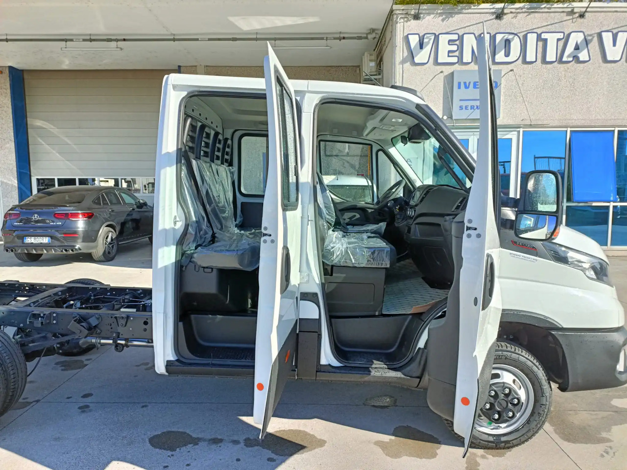 IVECO DAILY 35C16 DOPPIA CABINA 7 POSTI - 小型货车:图5 IVECO DAILY 35C16 DOPPIA CABINA 7 POSTI - 小型货车:图5