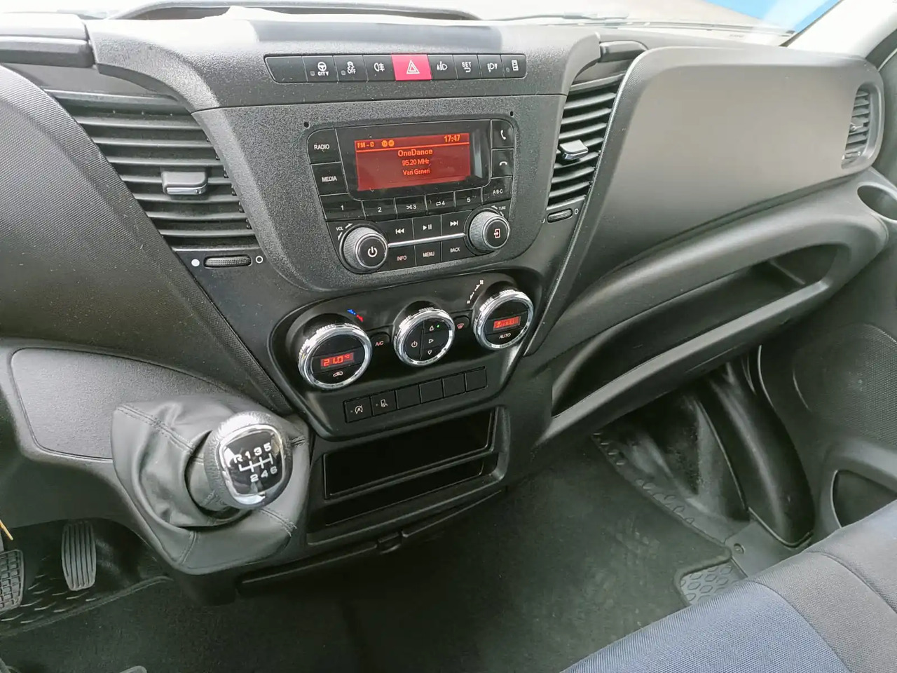 IVECO DAILY 35C16 - 小型货车:图5 IVECO DAILY 35C16 - 小型货车:图5