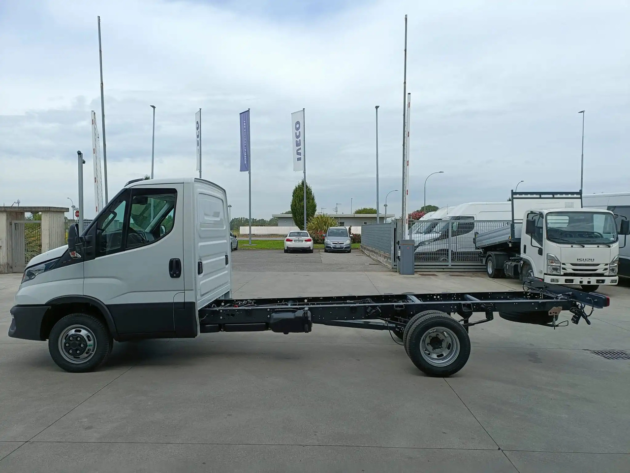 IVECO DAILY 35C18 MOD. 2025 A TELAIO NUOVO - 小型货车:图5 IVECO DAILY 35C18 MOD. 2025 A TELAIO NUOVO - 小型货车:图5
