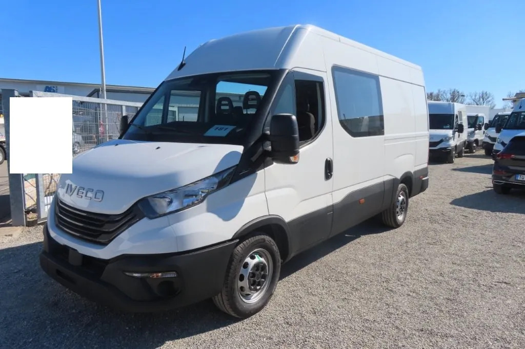 IVECO DAILY 35S14 7 POSTI - 小型巴士, 小型客车:图2 IVECO DAILY 35S14 7 POSTI - 小型巴士, 小型客车:图2