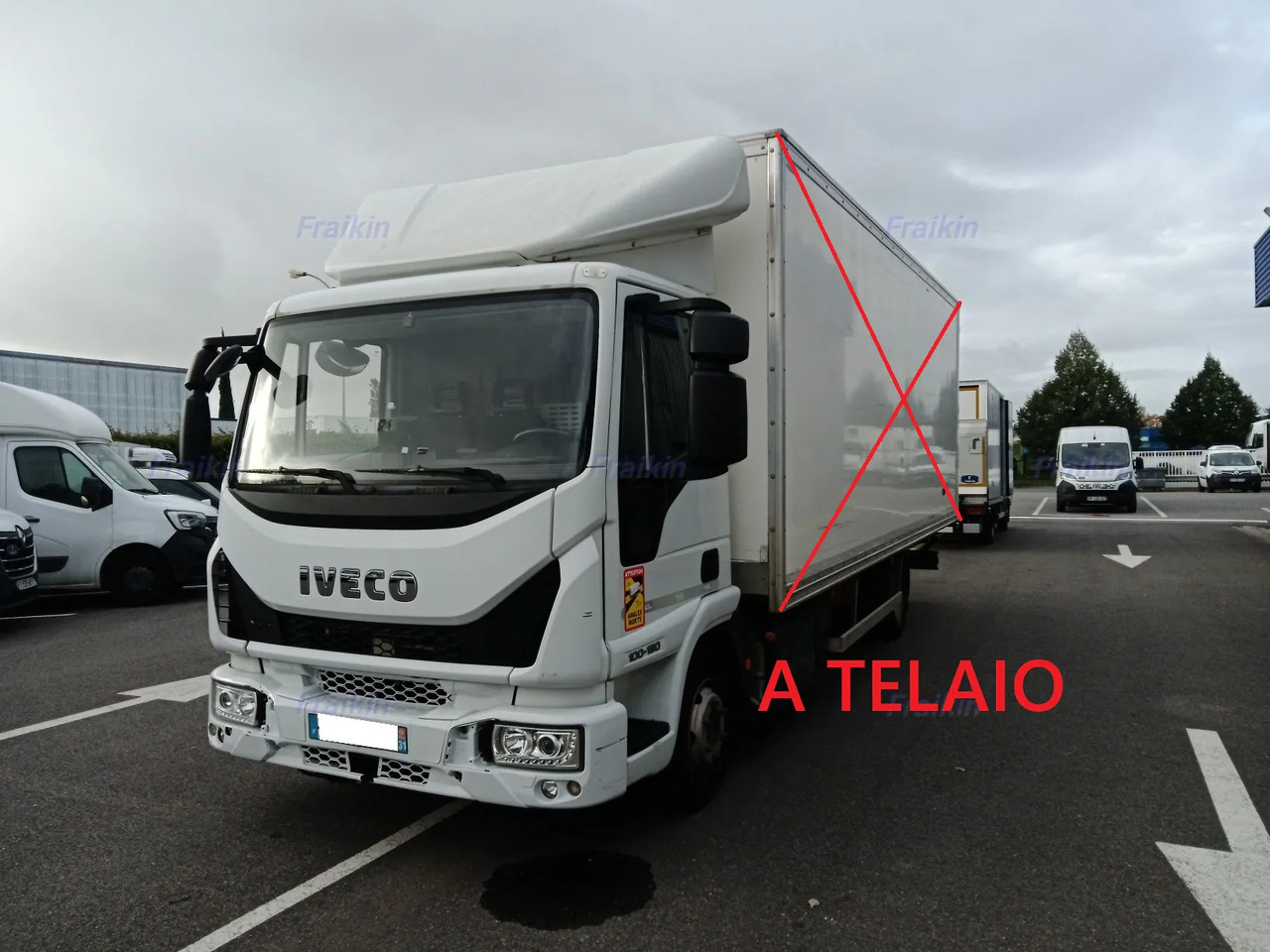 IVECO EUROCARGO 100E19P - 驾驶室底盘卡车:图1 IVECO EUROCARGO 100E19P - 驾驶室底盘卡车:图1