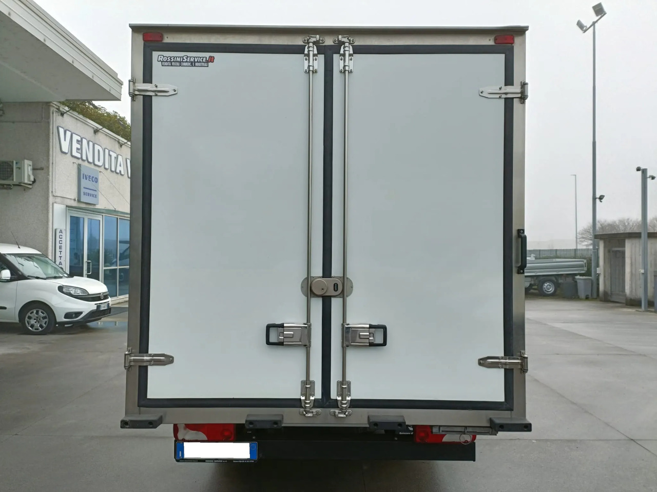 MERCEDES BENZ SPRINTER 415 150 CV - 冷藏货车:图5 MERCEDES BENZ SPRINTER 415 150 CV - 冷藏货车:图5