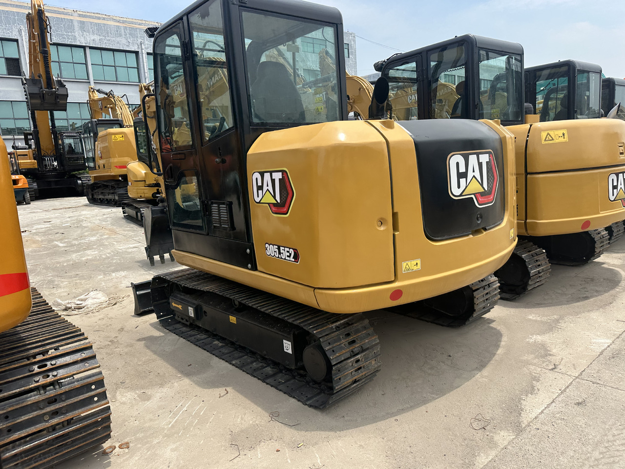 Caterpillar 305.5E - 小型挖掘机:图5 Caterpillar 305.5E - 小型挖掘机:图5