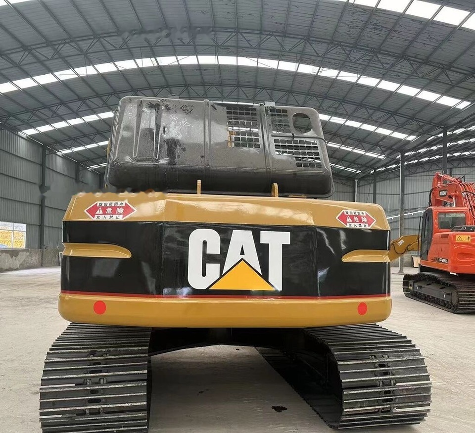Caterpillar 320BL - 履带式挖掘机:图1 Caterpillar 320BL - 履带式挖掘机:图1