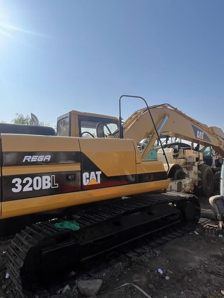Caterpillar 320BL - 履带式挖掘机:图2 Caterpillar 320BL - 履带式挖掘机:图2