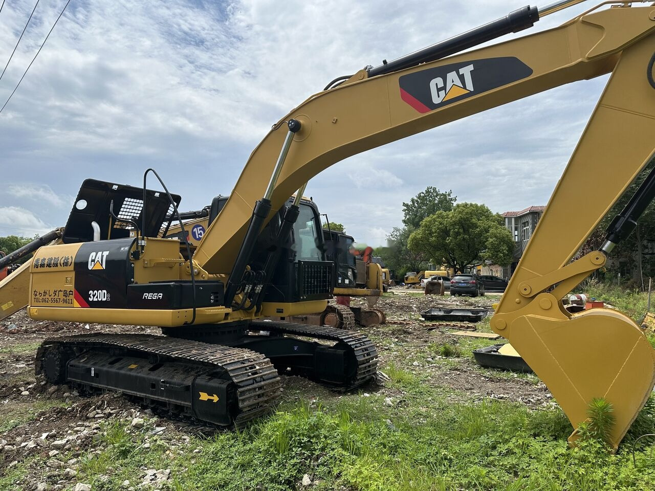 Caterpillar 320D2 - 履带式挖掘机:图1 Caterpillar 320D2 - 履带式挖掘机:图1