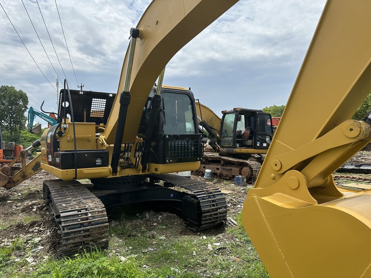 Caterpillar 320D2 - 履带式挖掘机:图4 Caterpillar 320D2 - 履带式挖掘机:图4