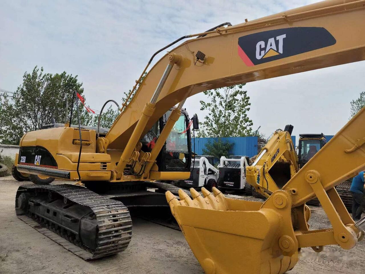 Caterpillar 325D - 履带式挖掘机:图3 Caterpillar 325D - 履带式挖掘机:图3