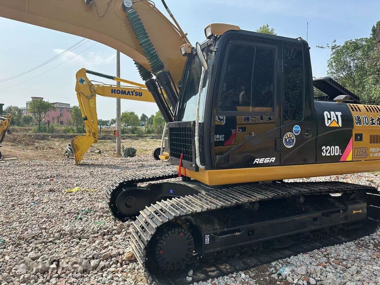 Caterpillar CAT 320D - 履带式挖掘机:图1 Caterpillar CAT 320D - 履带式挖掘机:图1