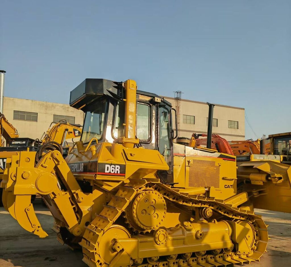 Caterpillar D6R - 推土机:图2 Caterpillar D6R - 推土机:图2
