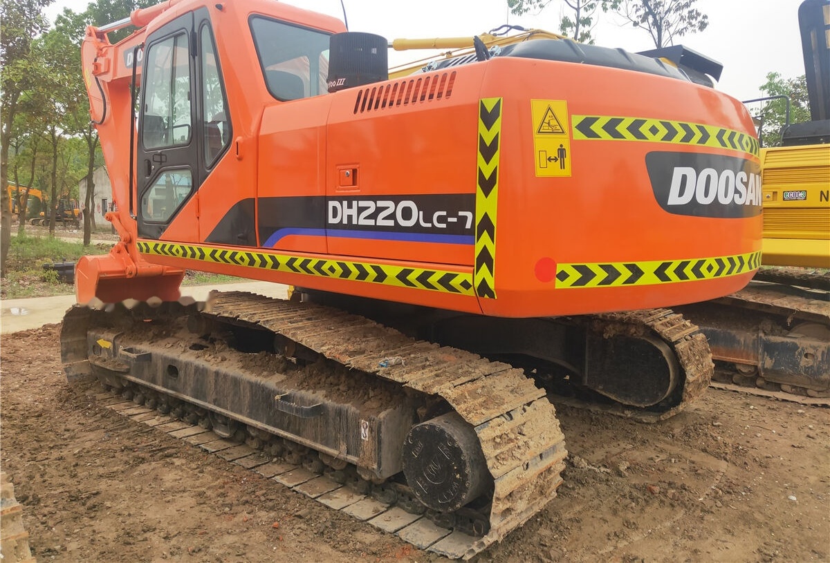 Doosan DH220LC-7 - 履带式挖掘机:图5 Doosan DH220LC-7 - 履带式挖掘机:图5