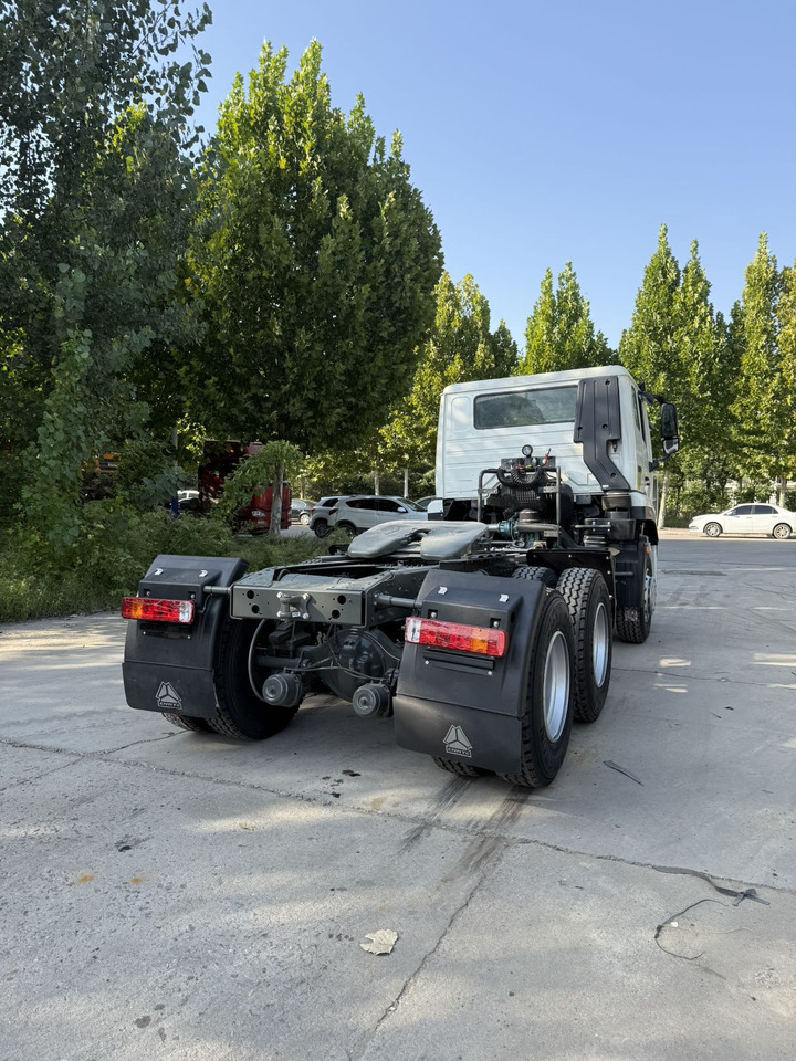 HOWO 6x4 - 牵引车:图4 HOWO 6x4 - 牵引车:图4
