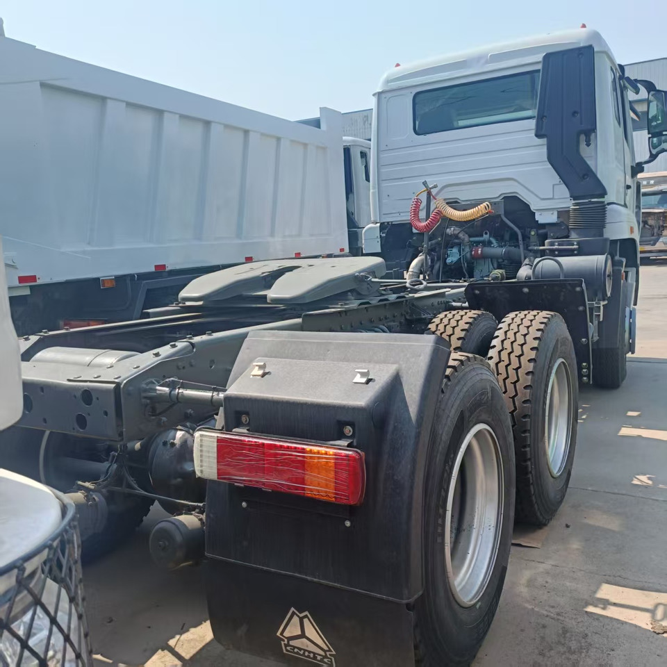 HOWO 6x4 - 牵引车:图4 HOWO 6x4 - 牵引车:图4