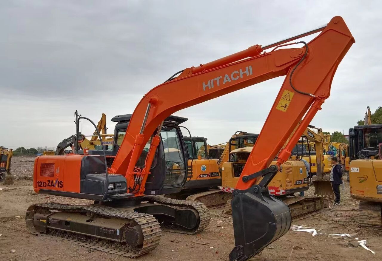 Hitachi ZX120 - 履带式挖掘机:图2 Hitachi ZX120 - 履带式挖掘机:图2