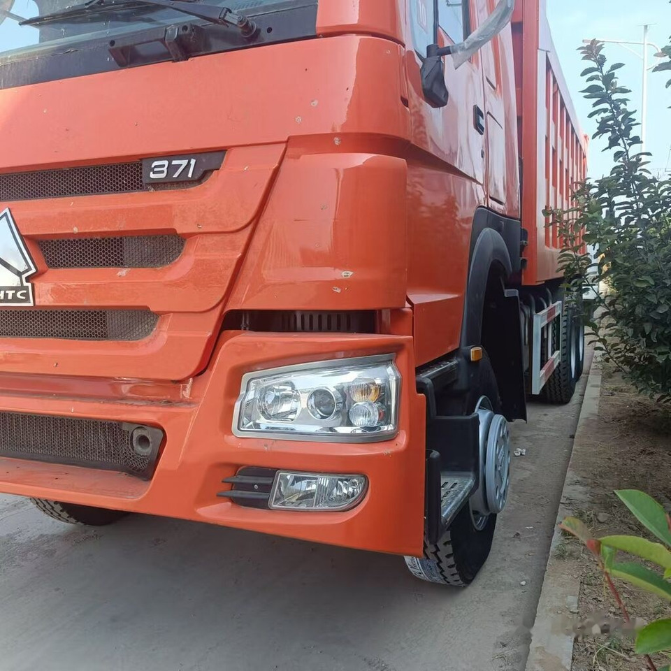 Howo 371 6*4 new tires - 翻斗车:图2 Howo 371 6*4 new tires - 翻斗车:图2
