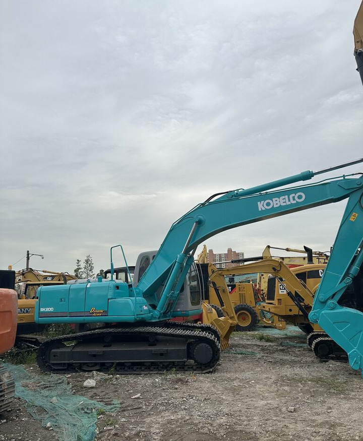 Kobelco SK200 - 履带式挖掘机:图5 Kobelco SK200 - 履带式挖掘机:图5