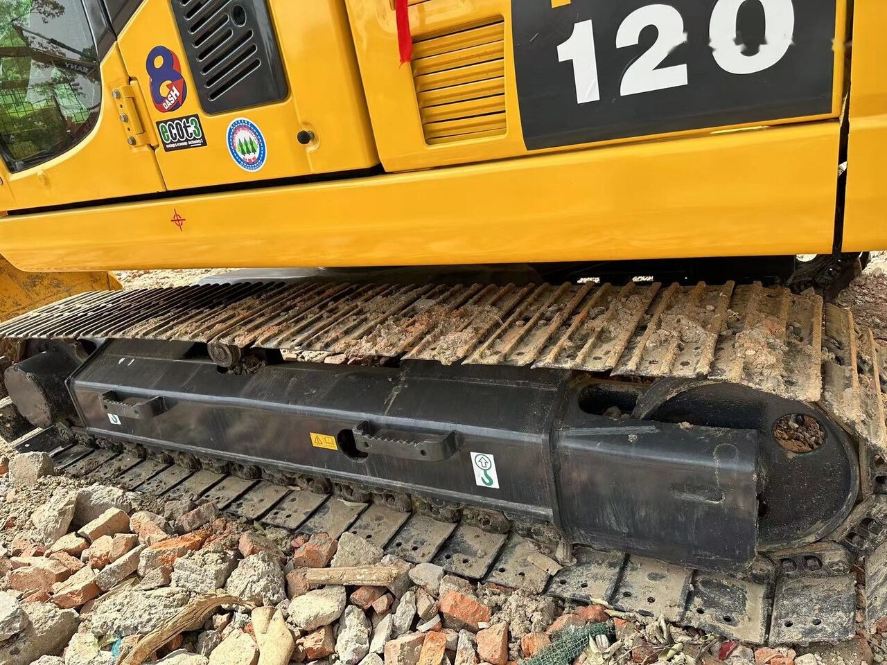 Komatsu PC120-8 - 履带式挖掘机:图2 Komatsu PC120-8 - 履带式挖掘机:图2