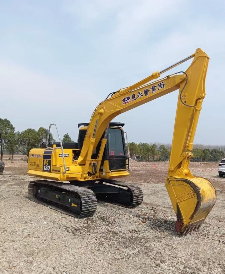 Komatsu PC130 - 履带式挖掘机:图3 Komatsu PC130 - 履带式挖掘机:图3