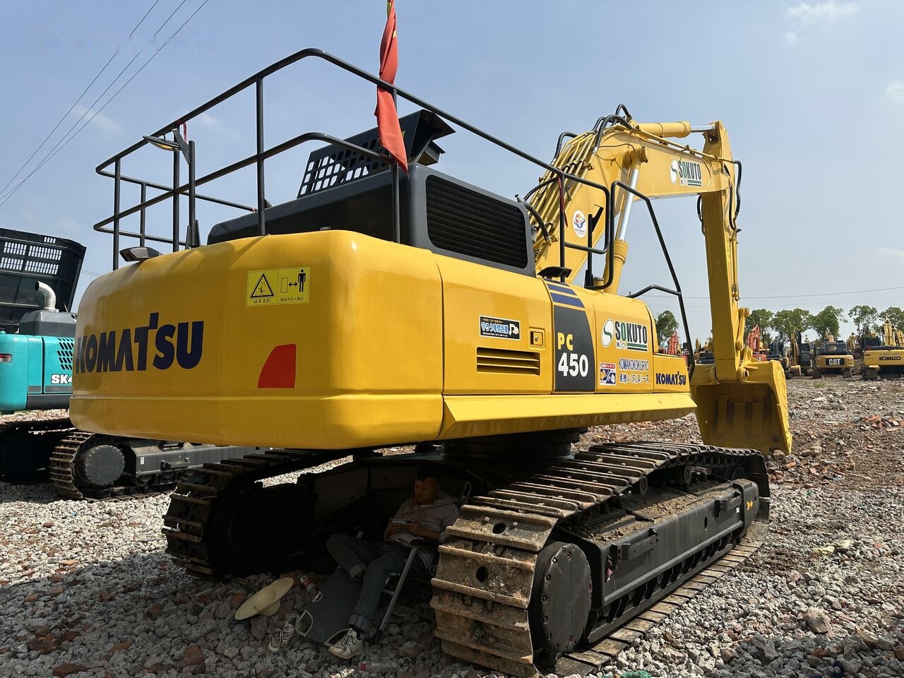 Komatsu PC450 - 履带式挖掘机:图2 Komatsu PC450 - 履带式挖掘机:图2