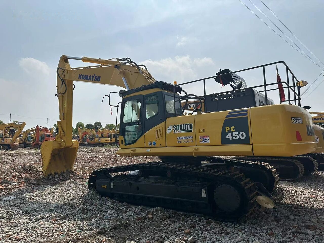 Komatsu PC450 - 履带式挖掘机:图3 Komatsu PC450 - 履带式挖掘机:图3