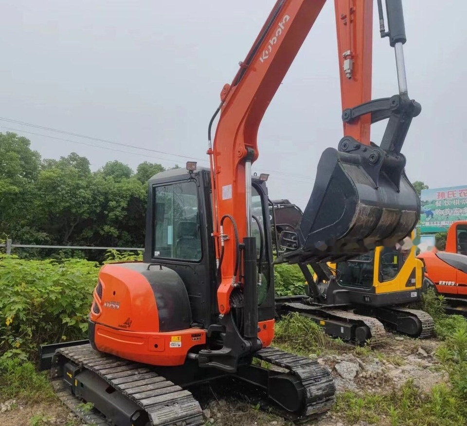 Kubota KX155 - 小型挖掘机:图5 Kubota KX155 - 小型挖掘机:图5