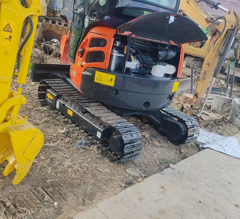 Kubota U30 - 小型挖掘机:图2 Kubota U30 - 小型挖掘机:图2