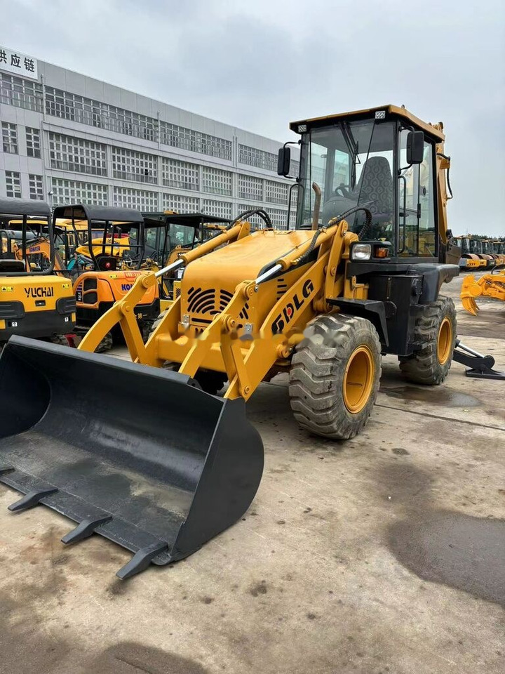 SDLG LGB680 - 反铲装载机:图5 SDLG LGB680 - 反铲装载机:图5