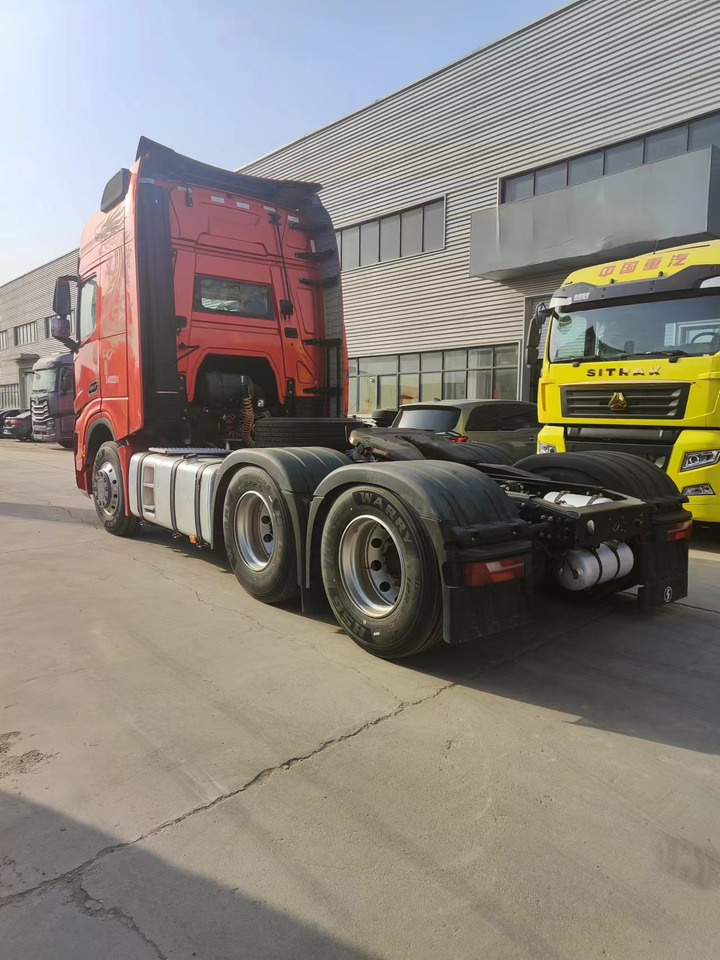 SHACMAN X6000 - 牵引车:图4 SHACMAN X6000 - 牵引车:图4
