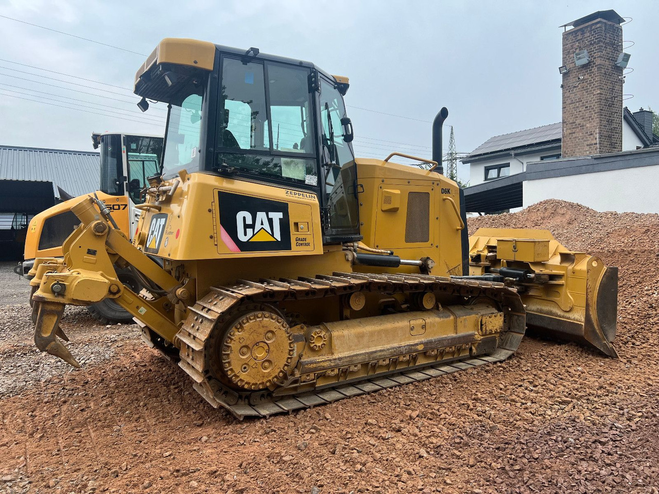 CAT D 6K XL mit Aufreisser u. Trimble - 推土机:图2 CAT D 6K XL mit Aufreisser u. Trimble - 推土机:图2