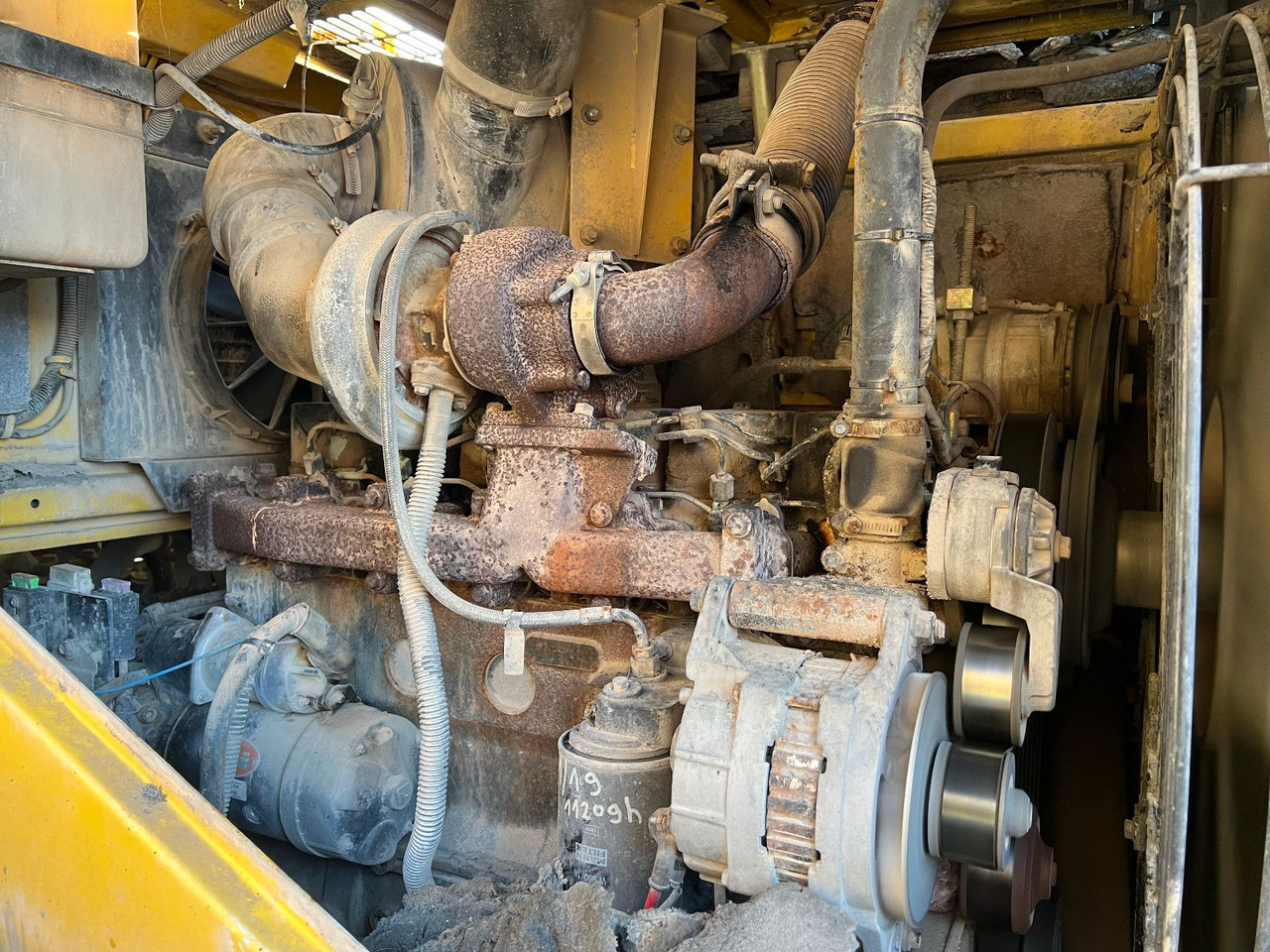 Komatsu WA 270 - 轮式装载机:图5 Komatsu WA 270 - 轮式装载机:图5