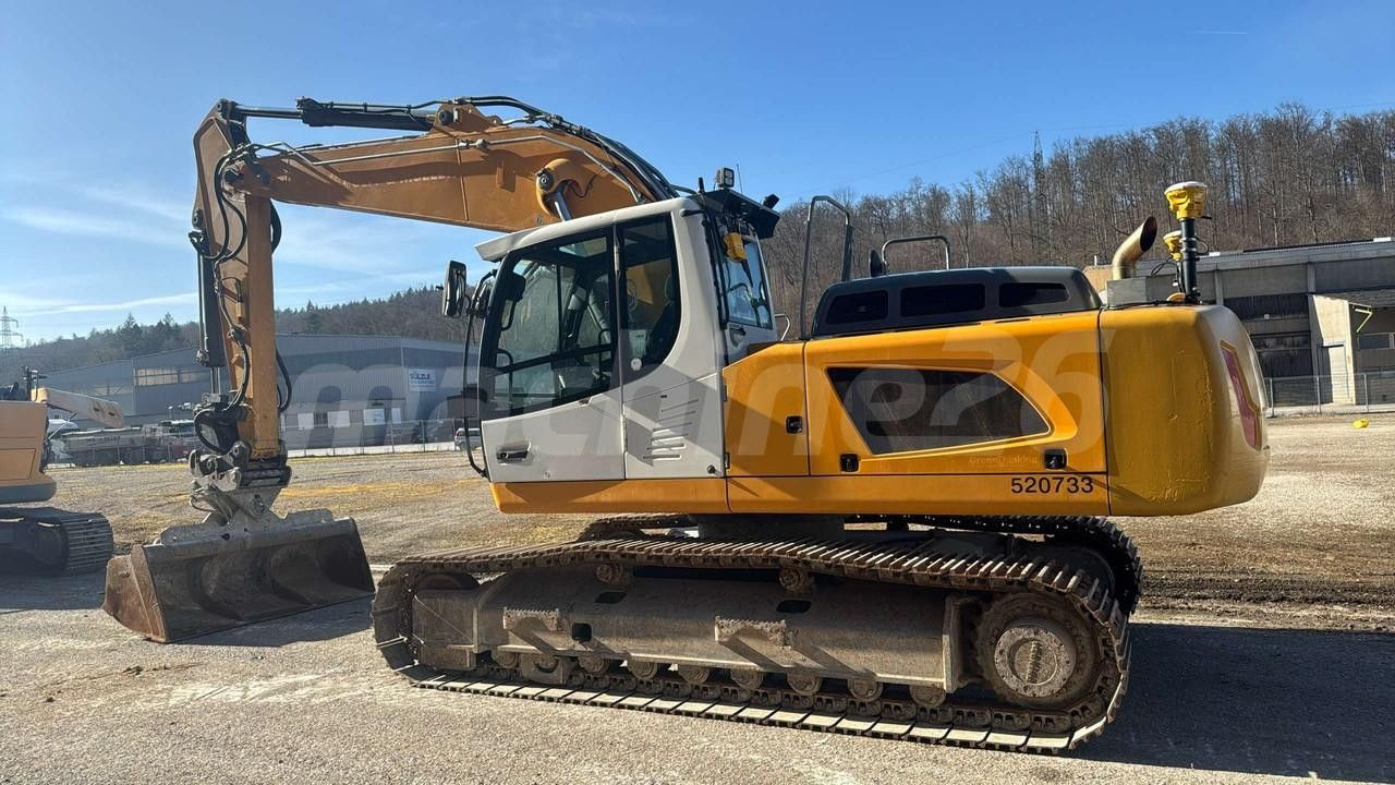 Liebherr R 926 Trimble - 履带式挖掘机:图2 Liebherr R 926 Trimble - 履带式挖掘机:图2