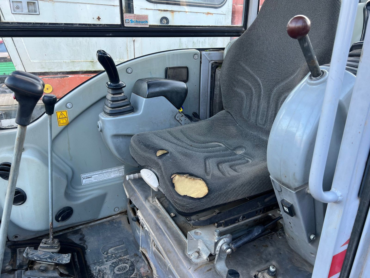 Neuson 2503 RDV - 小型挖掘机:图3 Neuson 2503 RDV - 小型挖掘机:图3