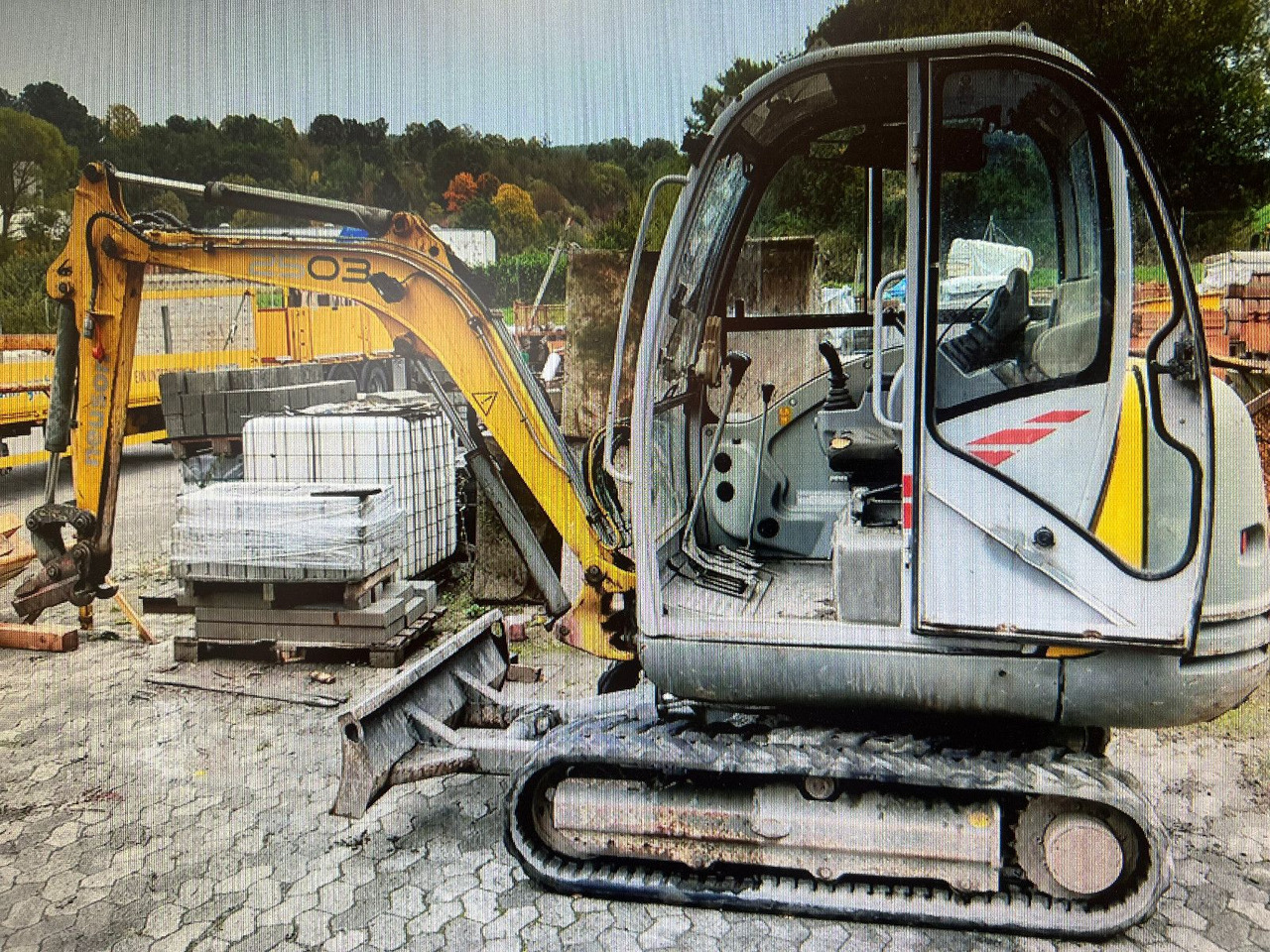 Neuson 2503 RDV - 小型挖掘机:图1 Neuson 2503 RDV - 小型挖掘机:图1