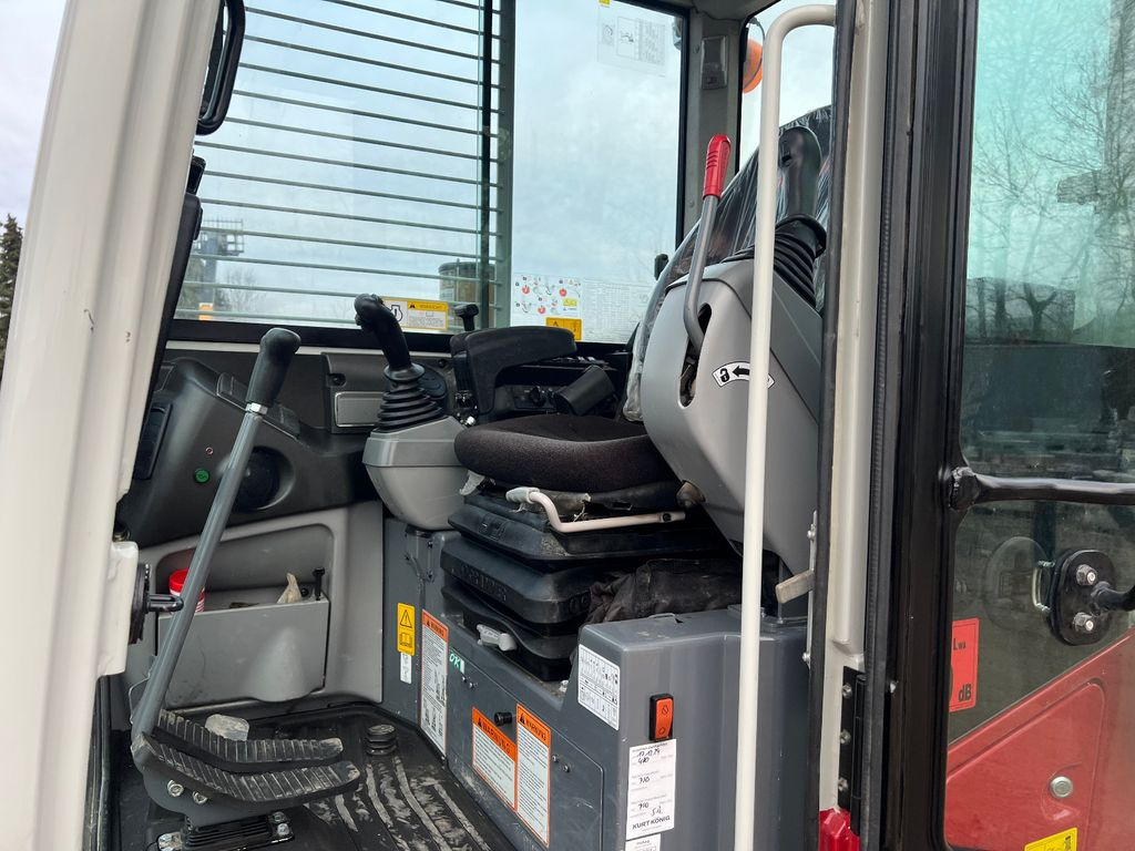 Takeuchi TB 280 FR V4 - 履带式挖掘机:图5 Takeuchi TB 280 FR V4 - 履带式挖掘机:图5