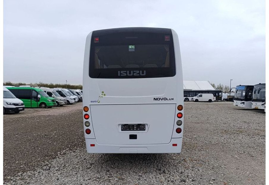 Isuzu Novolux - 郊区巴士:图4 Isuzu Novolux - 郊区巴士:图4