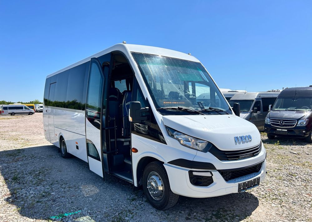 Iveco Daily - 小型巴士, 小型客车:图1 Iveco Daily - 小型巴士, 小型客车:图1