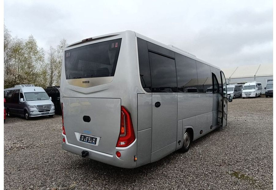 Iveco Mercus Daily 70C21 Nowość 39 miejsc - 小型巴士, 小型客车:图4 Iveco Mercus Daily 70C21 Nowość 39 miejsc - 小型巴士, 小型客车:图4
