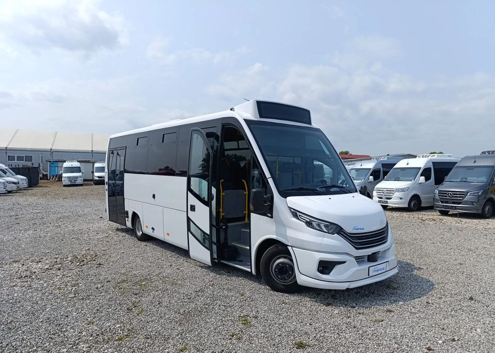 Iveco Mercus Daily City - 小型巴士, 小型客车:图1 Iveco Mercus Daily City - 小型巴士, 小型客车:图1