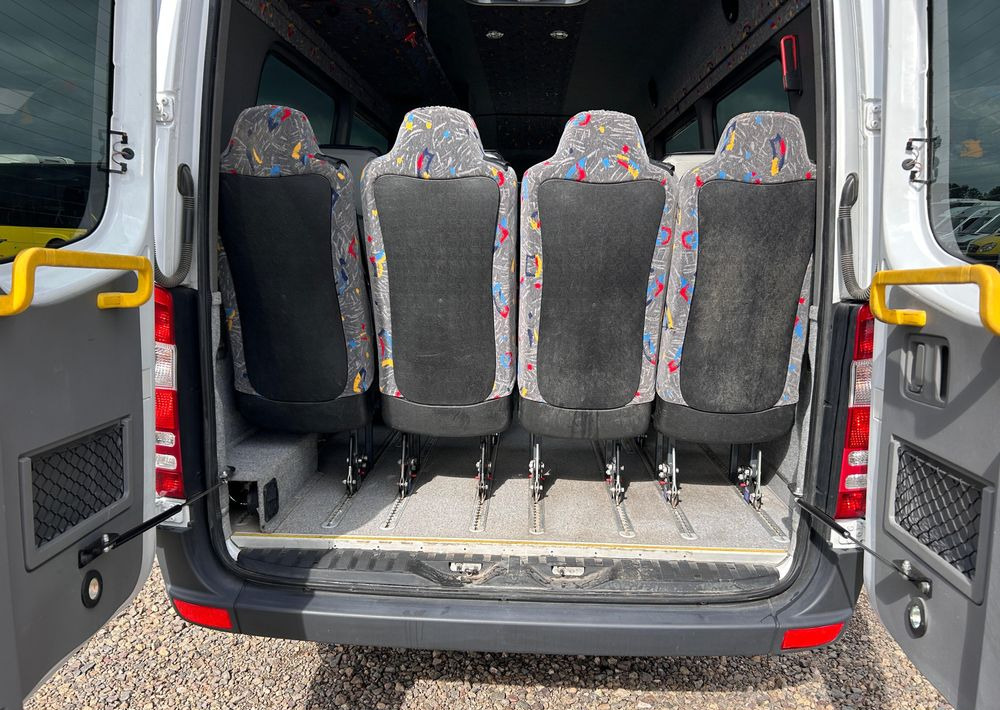 Mercedes-Benz Sprinter 516 - 小型巴士, 小型客车:图5 Mercedes-Benz Sprinter 516 - 小型巴士, 小型客车:图5