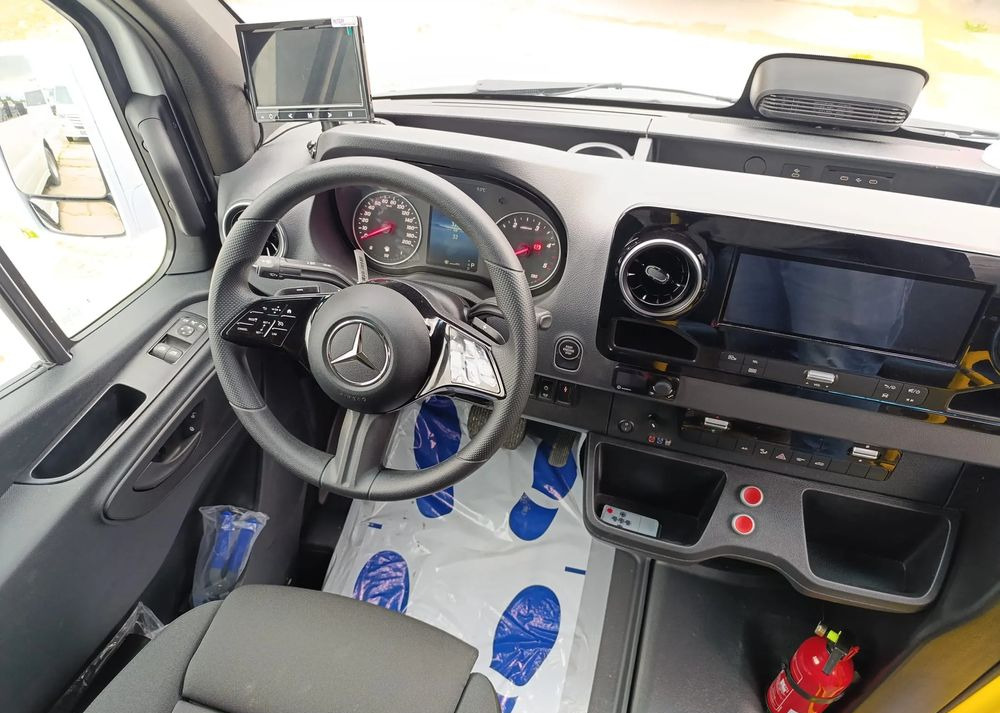 Mercedes-Benz Sprinter 517 租赁 Mercedes-Benz Sprinter 517：图16