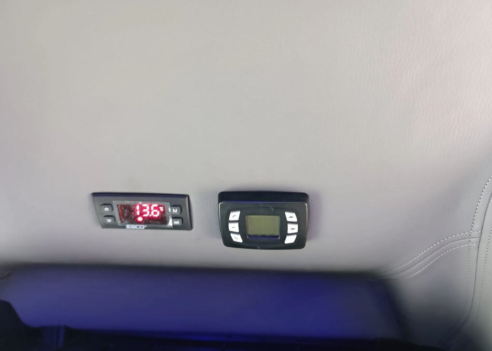 Mercedes-Benz Sprinter 517 租赁 Mercedes-Benz Sprinter 517：图19
