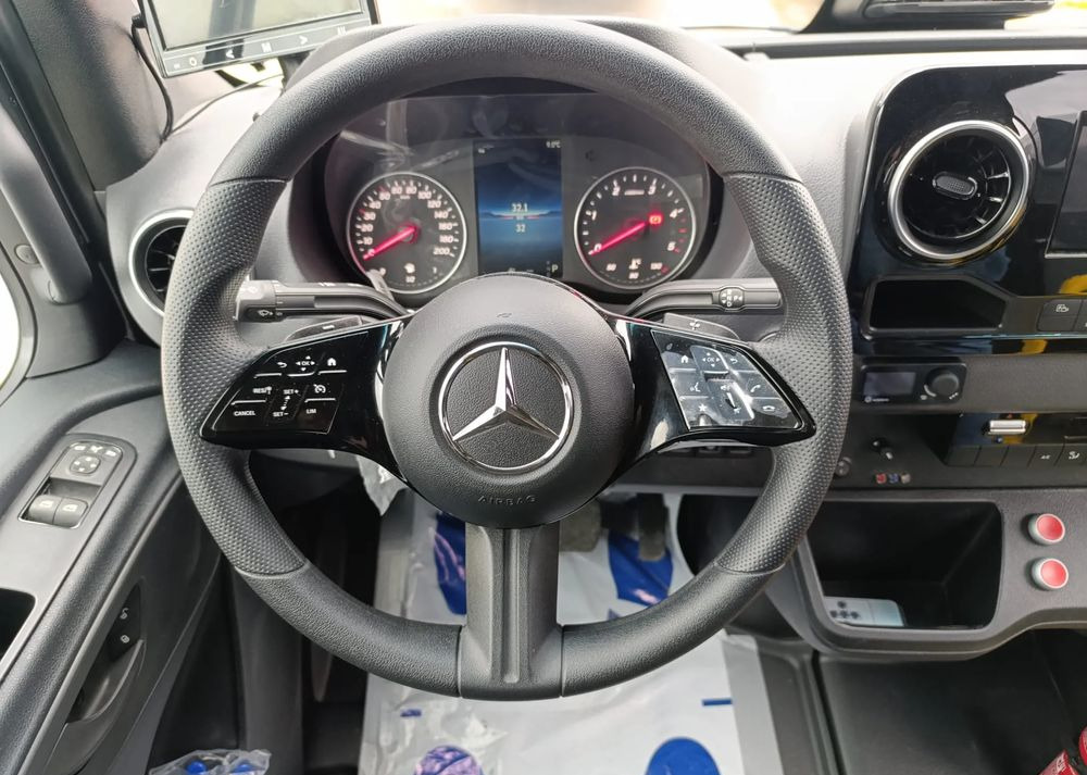 Mercedes-Benz Sprinter 517 租赁 Mercedes-Benz Sprinter 517：图17