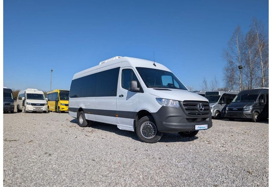 Mercedes-Benz Sprinter 517 - 小型巴士, 小型客车:图1 Mercedes-Benz Sprinter 517 - 小型巴士, 小型客车:图1