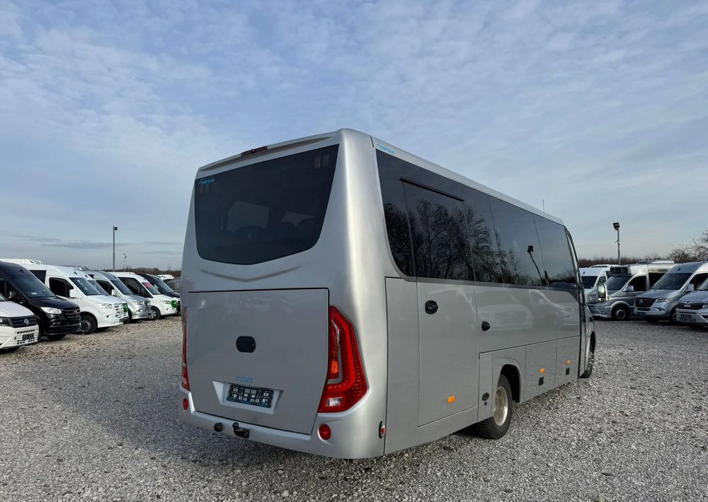 Mercedes-Benz Sprinter 519 - 小型巴士, 小型客车:图4 Mercedes-Benz Sprinter 519 - 小型巴士, 小型客车:图4