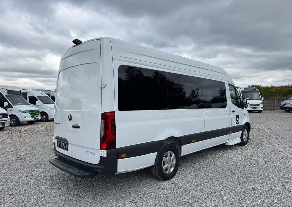 Mercedes-Benz Sprinter - 小型巴士, 电动公交车:图4 Mercedes-Benz Sprinter - 小型巴士, 电动公交车:图4