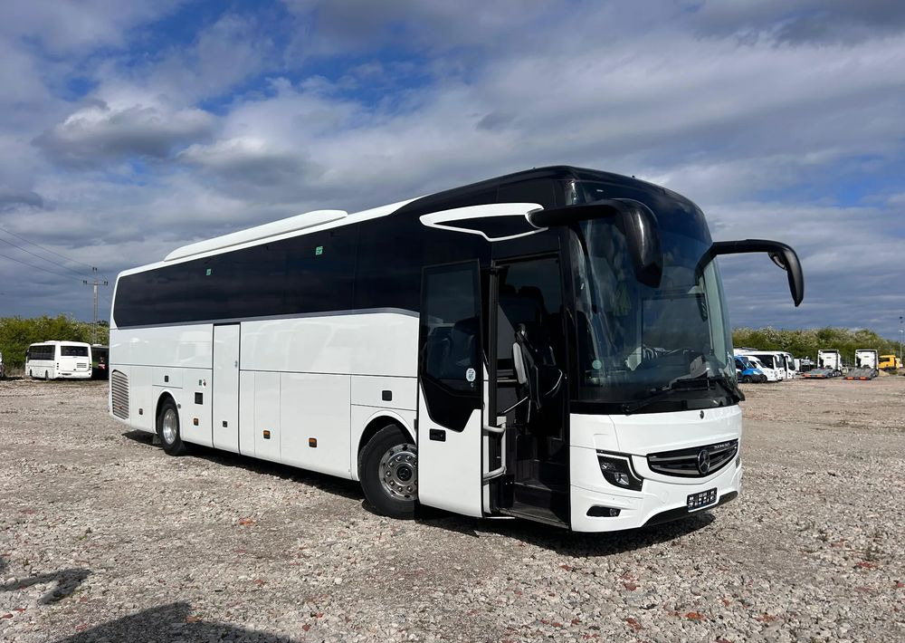 Mercedes-Benz Tourismo - 长途客车:图1 Mercedes-Benz Tourismo - 长途客车:图1