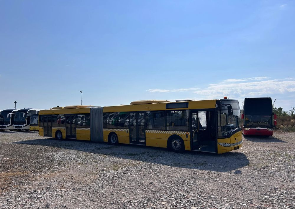 Solaris URBINO 18LE - 铰接客车:图2 Solaris URBINO 18LE - 铰接客车:图2